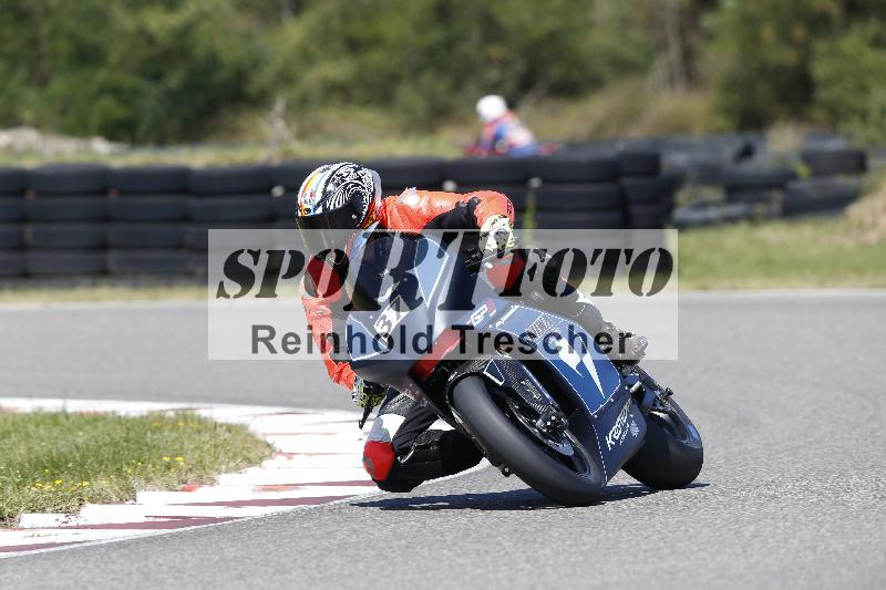 /Archiv-2025/48 25.08.2025 Cornu Master School ADR/blau-bleu/37